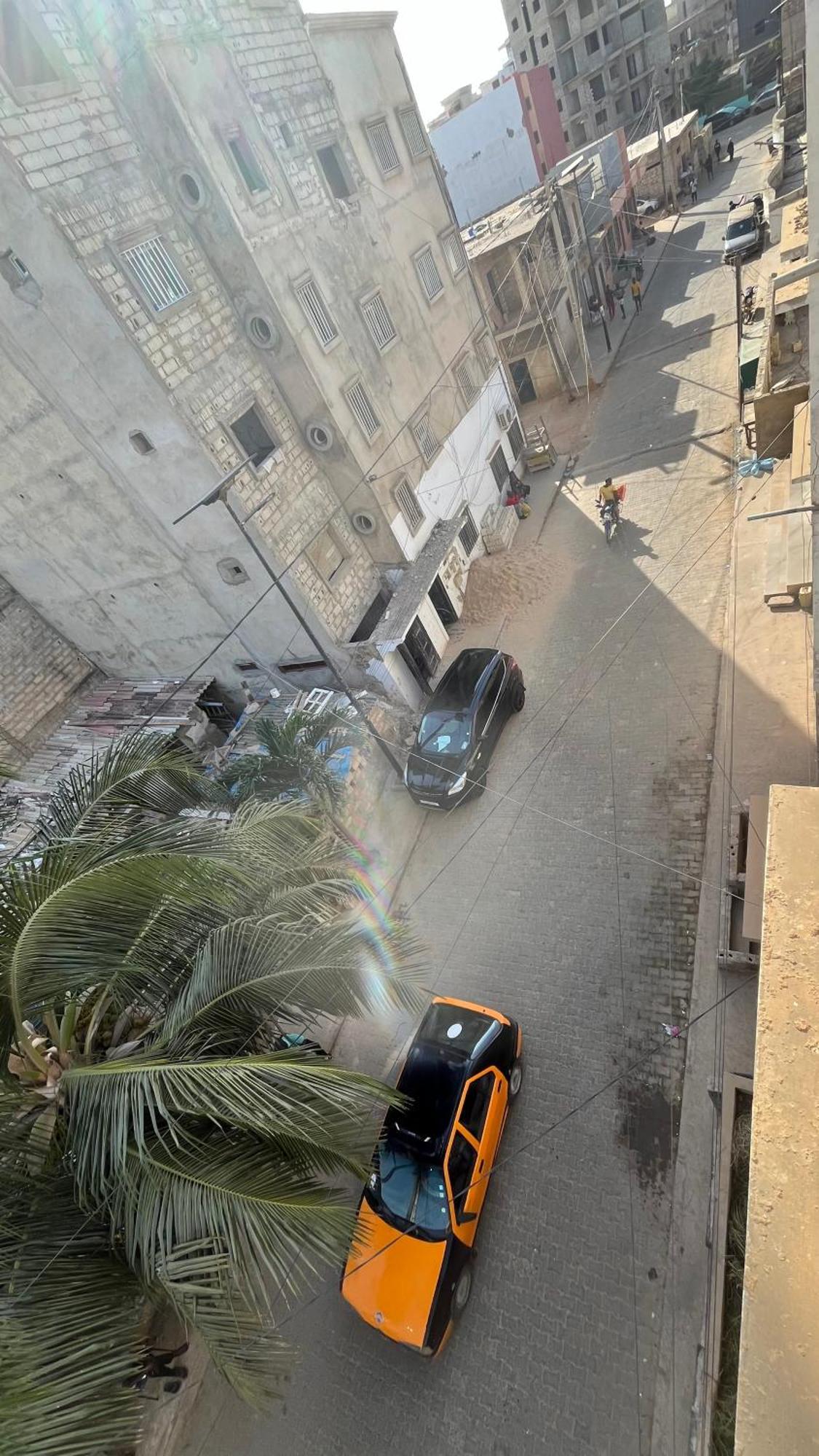 Dar Dyali Rooftop ⁿᵉᵃʳ ⁿᵍᵒʳ ᵇᵉᵃᶜʰ ᵃⁿᵈ ⁱˢˡᵃⁿᵈ Dakar Exterior foto